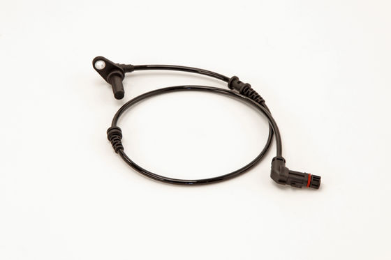 kupować Mercedes Benz 2129053403 Części podwozia ABS Czujnik prędkości koła online manufacture