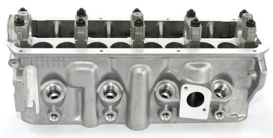 028103351A Głowa cylindra dla autobusu VW CARAVELLE T4 i furgonetki EUROVAN T4